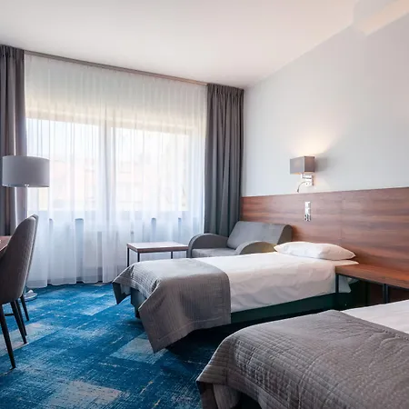 فندق Oliwski 3*