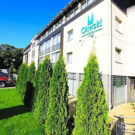 Oliwski 3*